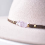 Ninakuru wool hat with amethyst.