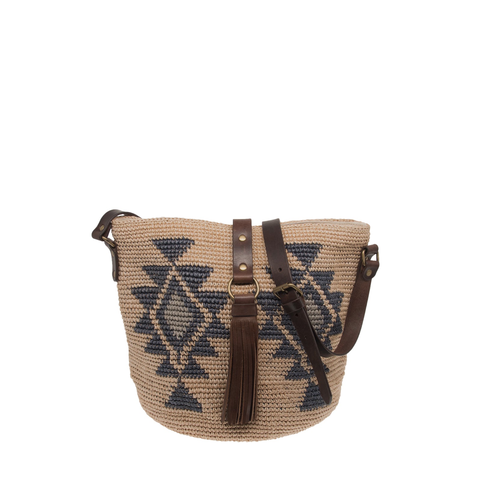 Agave straw handwoven bag with leather straps.
