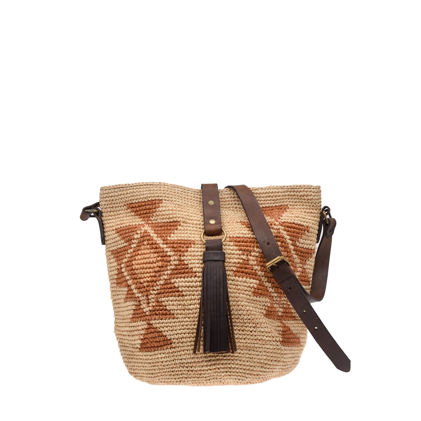 Agave straw handwoven bag with leather straps.