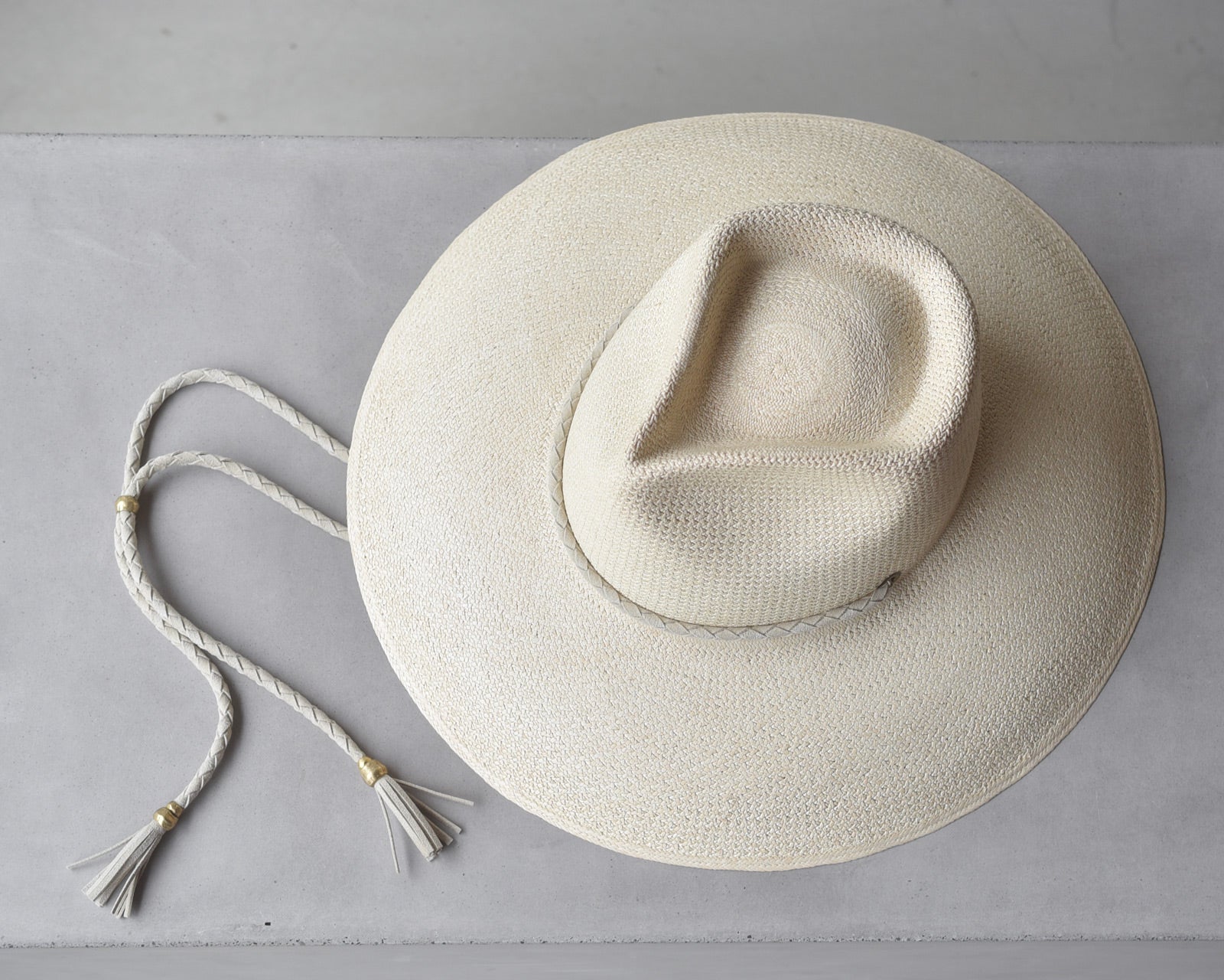 Ninakuru diamond crown Panama hat with vegan band.