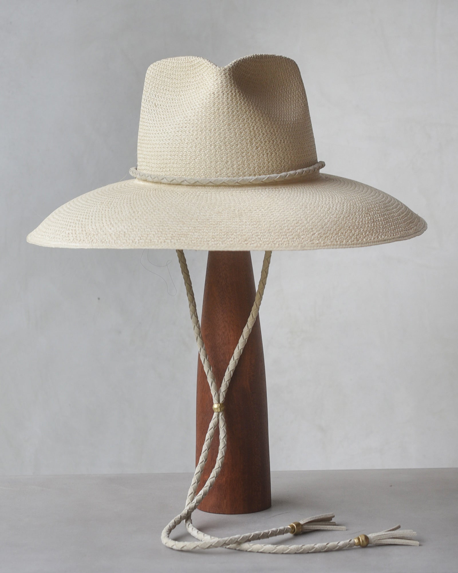 Ninakuru diamond crown Panama hat with vegan band.